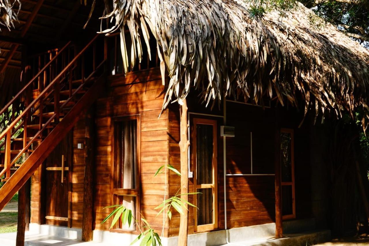 Jungle View River Camping Udawalawe Exterior foto